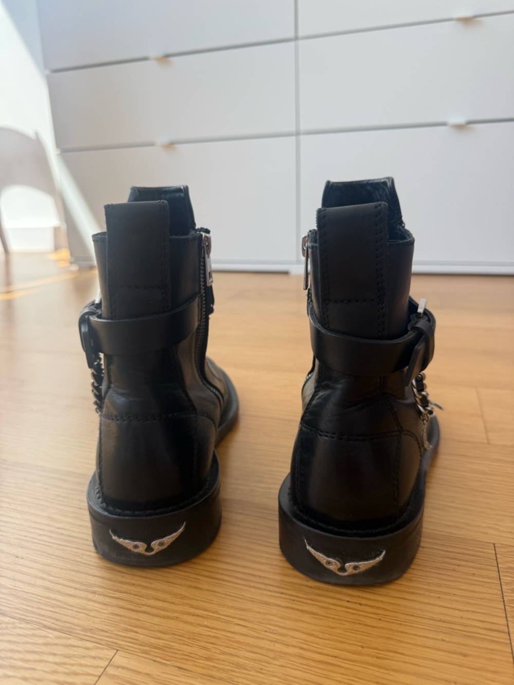 Zadig & Voltaire Black Leather Ankle Boots with Silver Chain Detail - Picture 4 of 6
